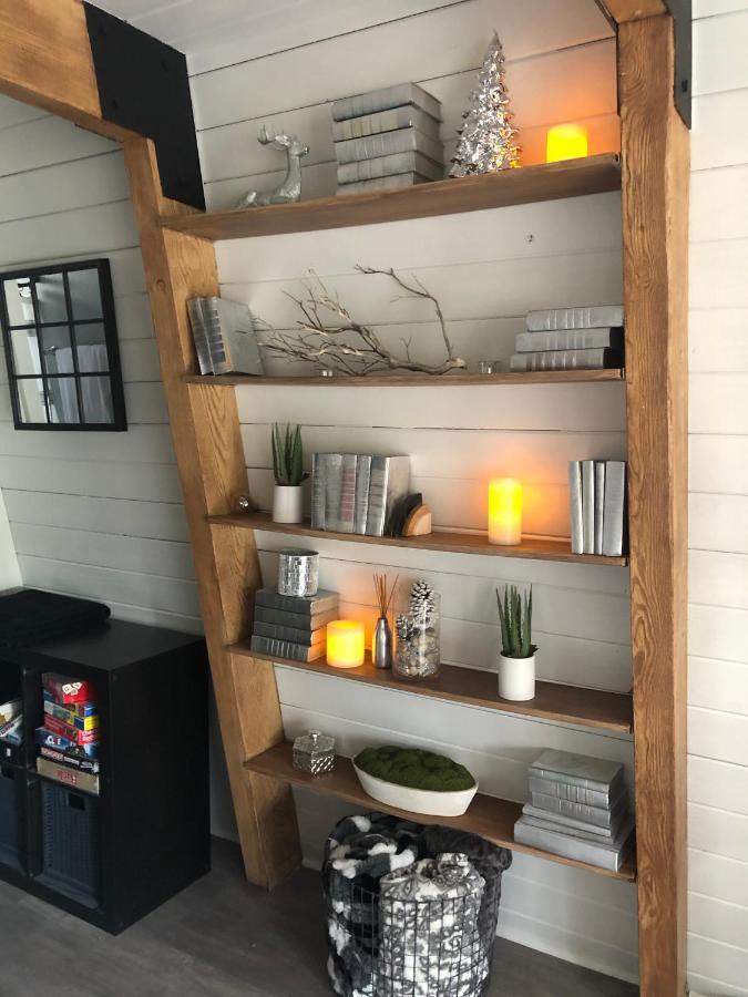 Maison Solange-Red Barn Farmhouse Style- Moonridge Big Bear City Εξωτερικό φωτογραφία