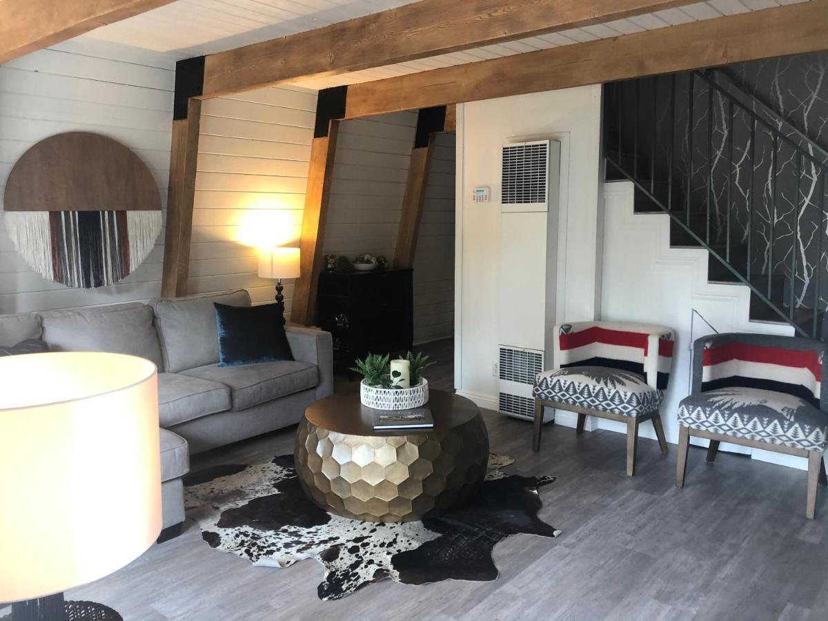 Maison Solange-Red Barn Farmhouse Style- Moonridge Big Bear City Εξωτερικό φωτογραφία