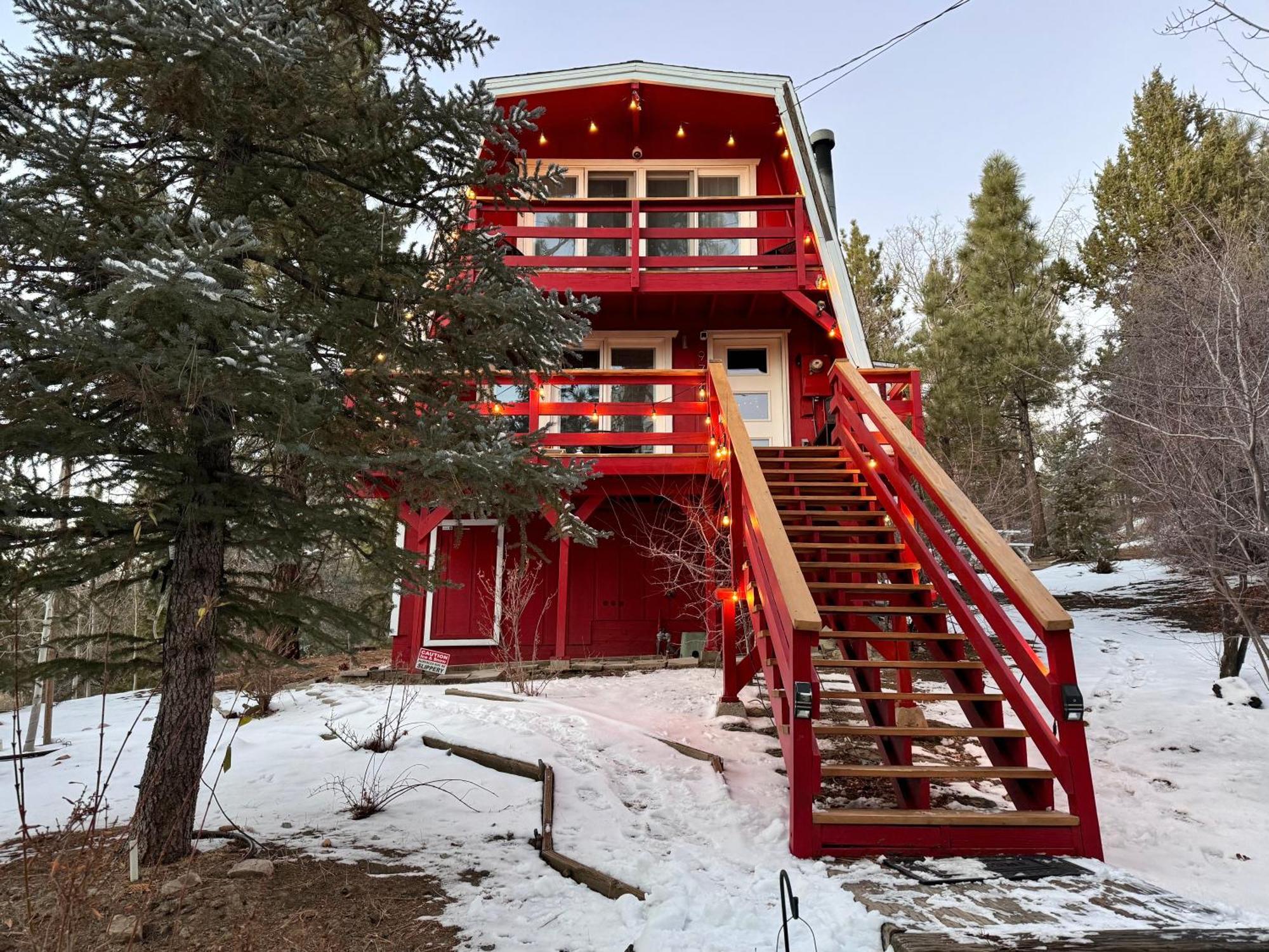 Maison Solange-Red Barn Farmhouse Style- Moonridge Big Bear City Εξωτερικό φωτογραφία